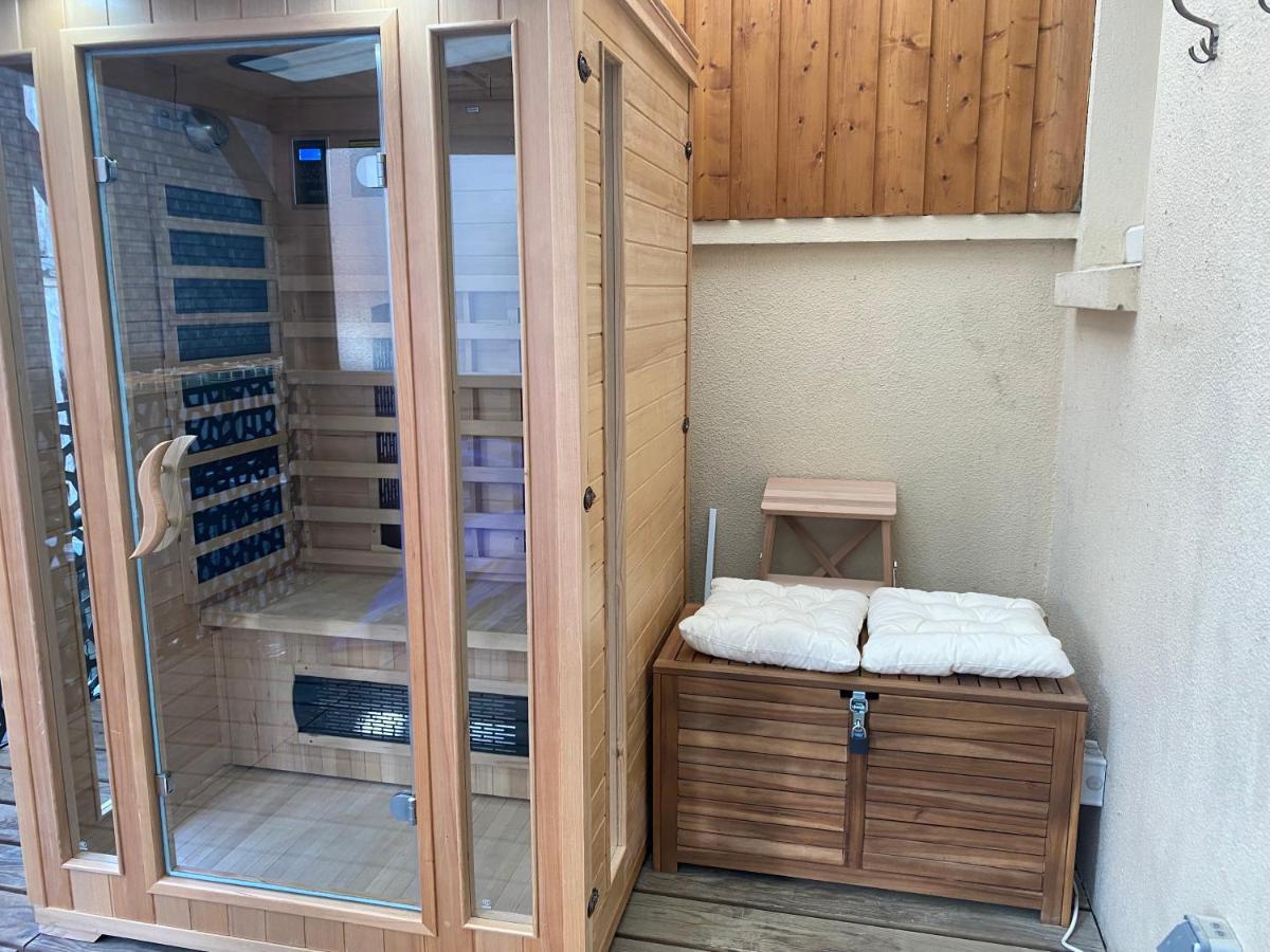 Escapade Romantique: Sauna Et Moments De Plaisir Rouen Exteriér fotografie